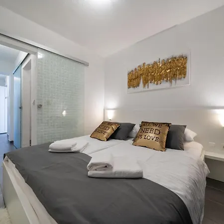 Apartamento Amarilis Pakoštane