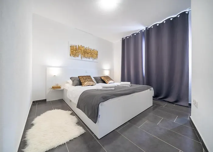 Amarilis アパート Pakoštane