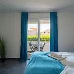 Apartment Amarilis *