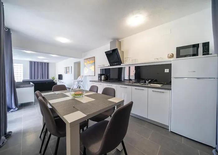 Apartman Amarilis